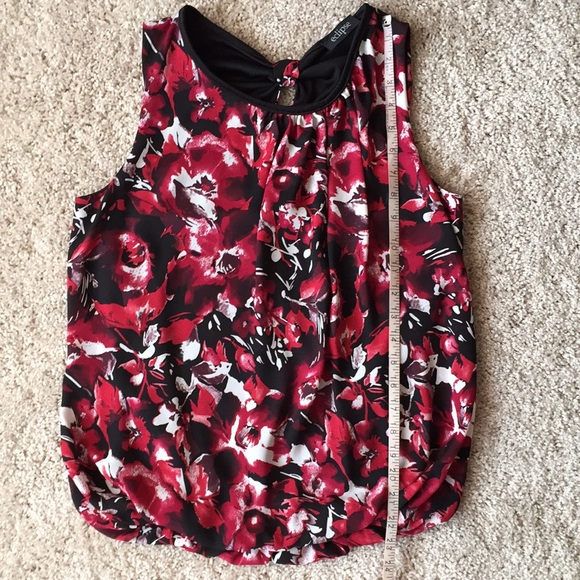 ๐ Eclipse | Bubble Hem Sleeveless Top - Picture 2 of 9
